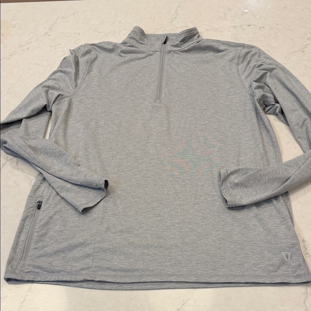 Vuori Ease Performance Half Zip Size Medium - image 2